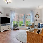Yachthafenblick Nr 5 Apartment *