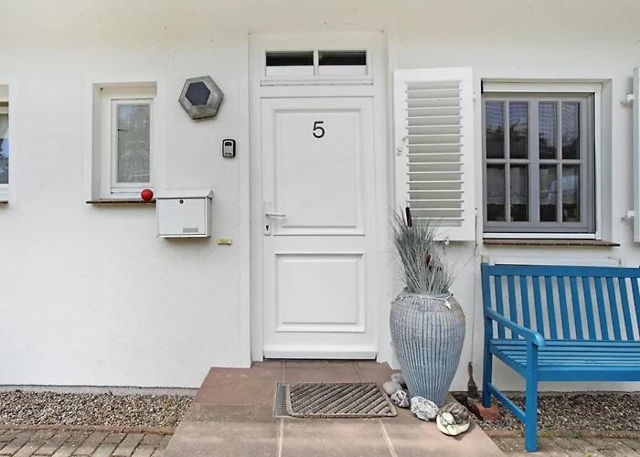 Yachthafenblick Nr 5 Sellin (Rugen)